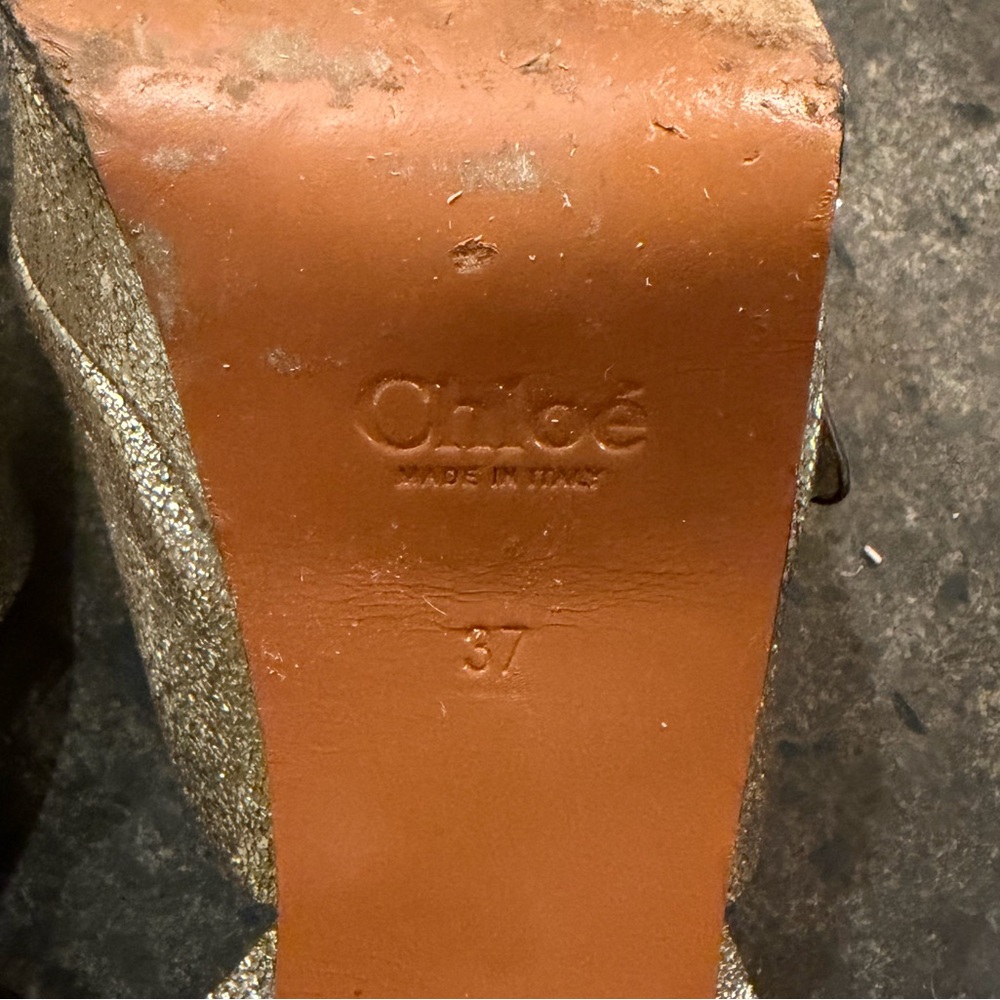 CHLOE Leather Kingsley Sandals - Picture 8 of 9